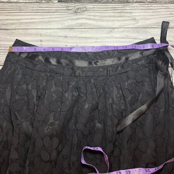 Peter Nygard Sheer Black Lace A-Line Lined Skirt - Picture 9 of 11